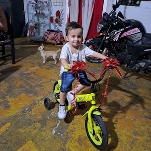 Meet your Posher, Jorge andrés